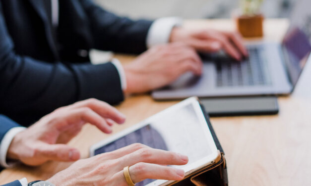 LES INTELLIGENCES ARTIFICIELLES ET LE BUSINESS